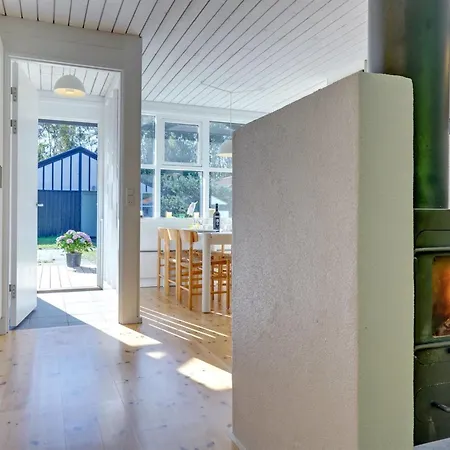 Vakantiehuis Bergit - 55m From The Sea By Interhome *